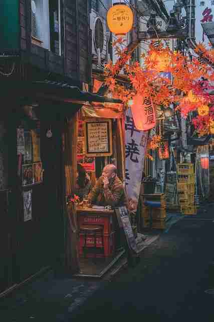 黑料网app重磅爆料：网红恋情实锤内幕首次曝光，网友炸锅